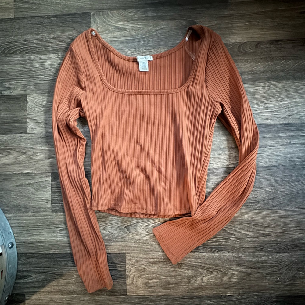 Bozzolo Ribbed Long Sleeve Scoop Top - Rust Orange